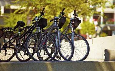 Jak wypożyczyć Jaworznicki Rower Miejski? Sprawdź dostępne taryfy i stacje
