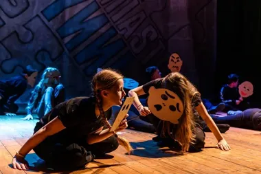 Dwie premiery w Szczakowej, które każą spojrzeć na siebie inaczej