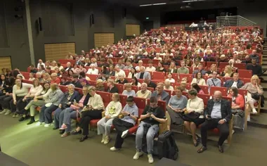 Jaworzno zobaczyło „SŁAWĘ” - młodzi pokazali, ile kosztuje blask