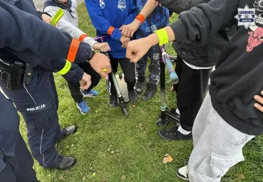 Policjanci pojawili się na pumptracku w Jaworznie. Mówili o ryzyku